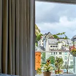Apartman Sea View, Terrace & Garage In The Heart Of Town *