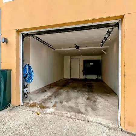 Sea View, Terrace & Garage In The Heart Of Town Appartamento *