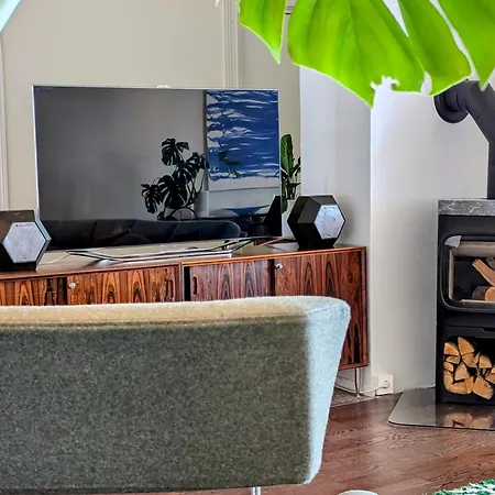 Apartmán Sea View, Terrace & Garage In The Heart Of Town Ålesund